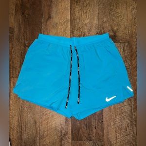 Nike 5” Shorts Men’s Athleisure Baby Blue With Liner